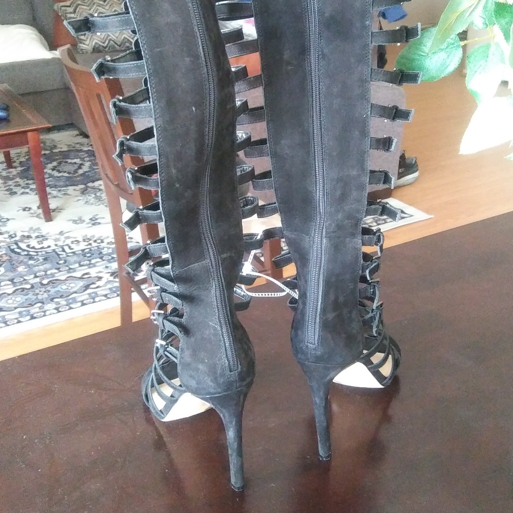 Vince Camuto Size 10 Buckle Boots - Picture 3 of 4